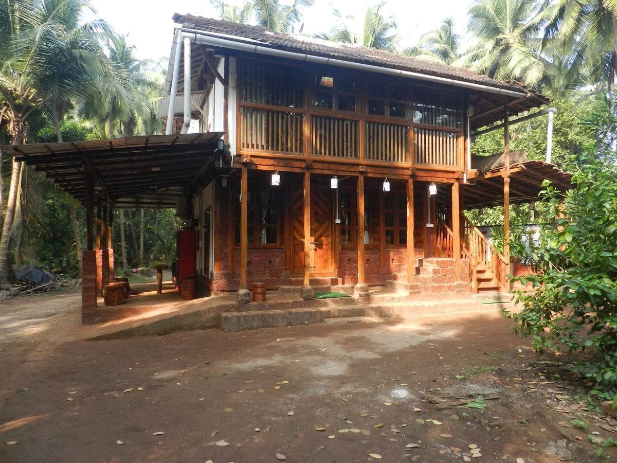 Bangli, The Finest Konkan Living Hotel Dāpoli Zewnętrze zdjęcie